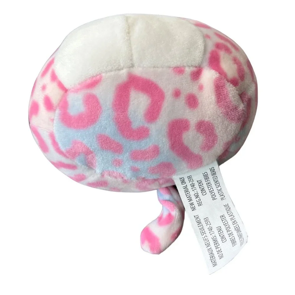 Mystery Squad Cheetah Squishmallow 5” - Picture 4 of 4